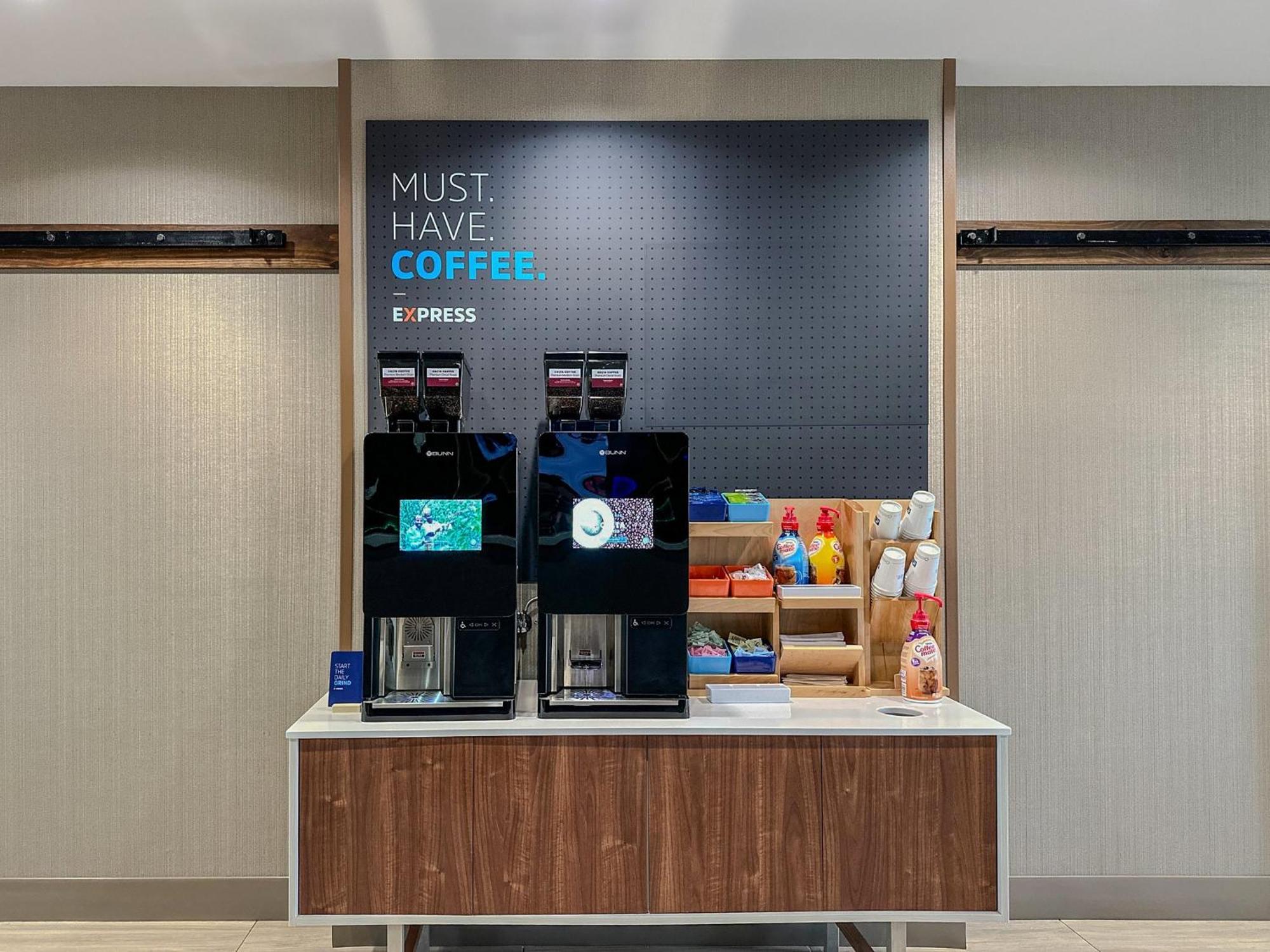 Holiday Inn Express Florence Northeast By Ihg Екстер'єр фото
